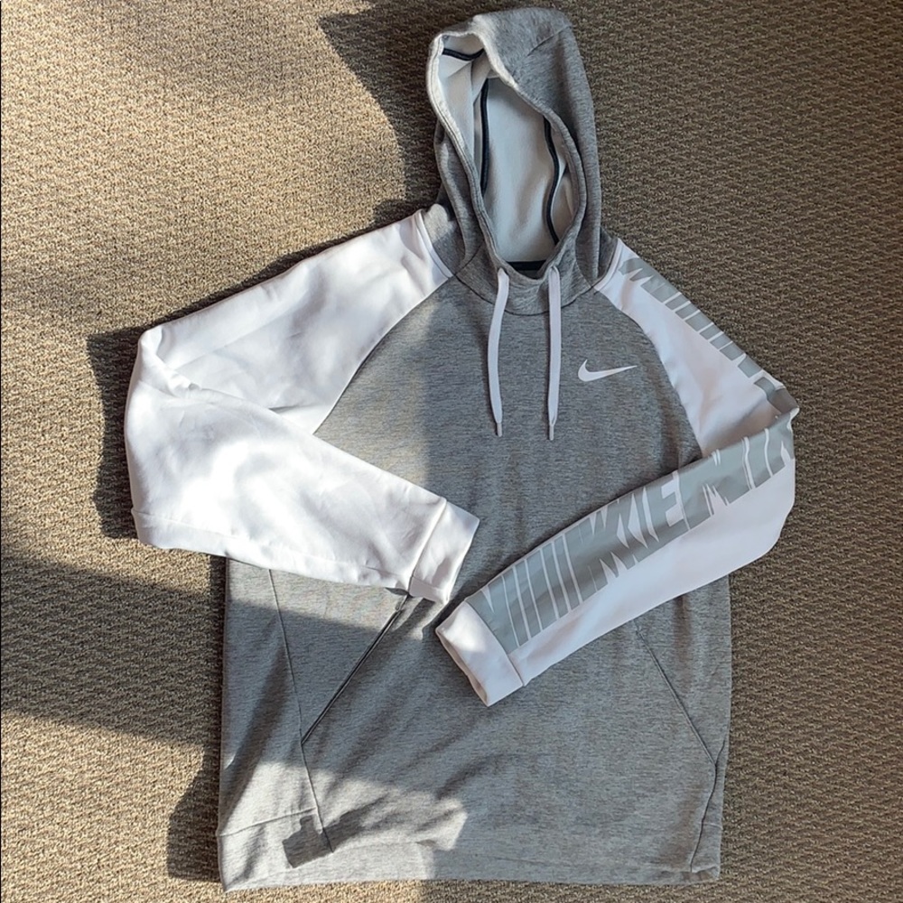 Nike Dry Fit Sweatshirt Size XL